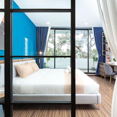 Cozrum Smart - First Target Hotel Thành Pho Ho Chí Minh Esterno foto