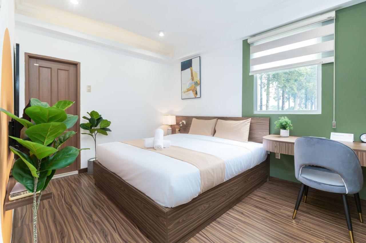 Cozrum Smart - First Target Hotel Thành Pho Ho Chí Minh Esterno foto