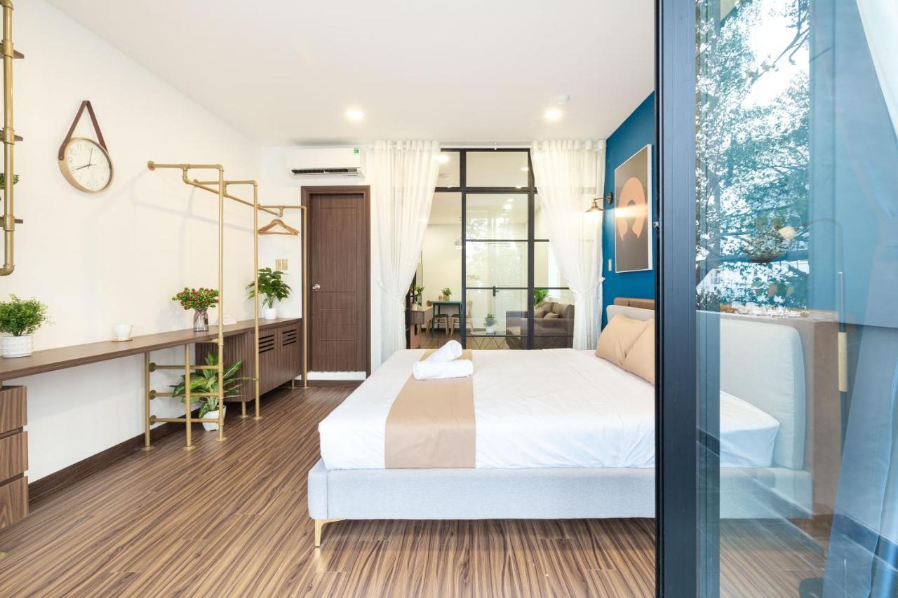 Cozrum Smart - First Target Hotel Thành Pho Ho Chí Minh Esterno foto
